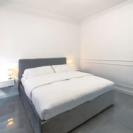 Iroome Apartment *